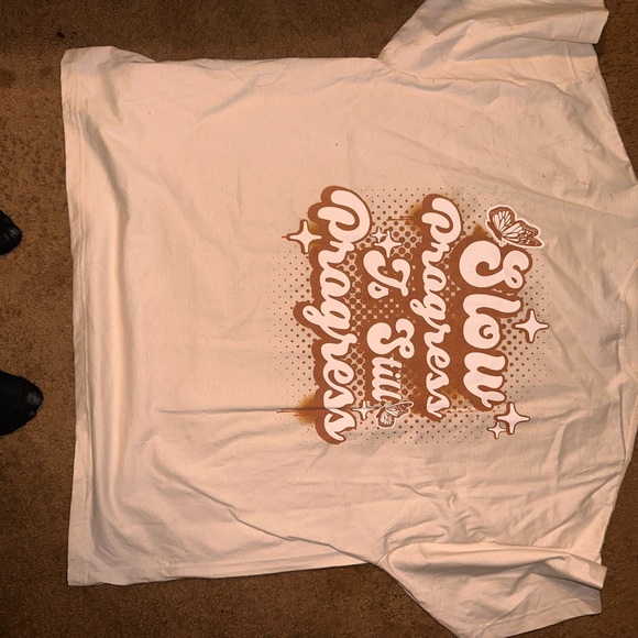 Plus size - Picture 2 of 2